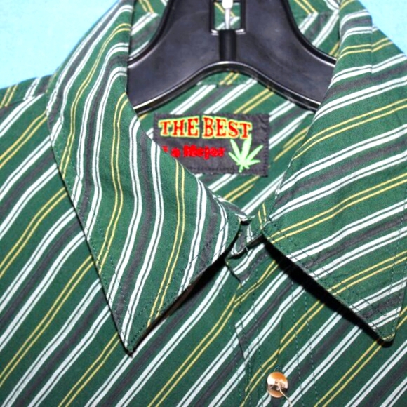 "THE BEST" Striped Button-Up Shirt - Green & Yellow - Cannabis Leaf Motif - M - Picture 2 of 6